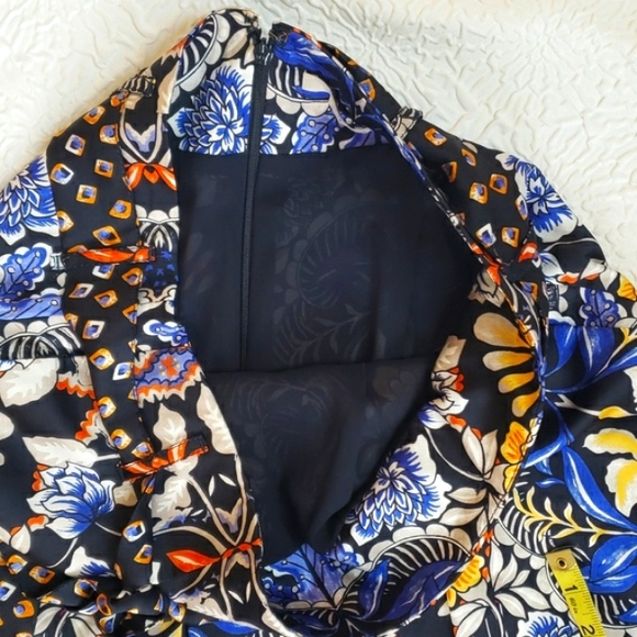 LOFT Womens Floral Blue Yellow Gray Black Pleated Silky Midi Skirt, Size 10 - Picture 9 of 16